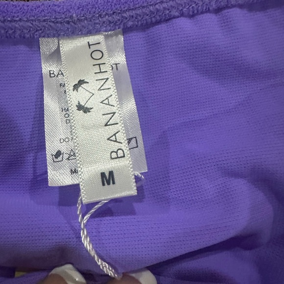 NWOT SIZE S/M Purple Strapless Ruched Crop Top - Picture 4 of 5